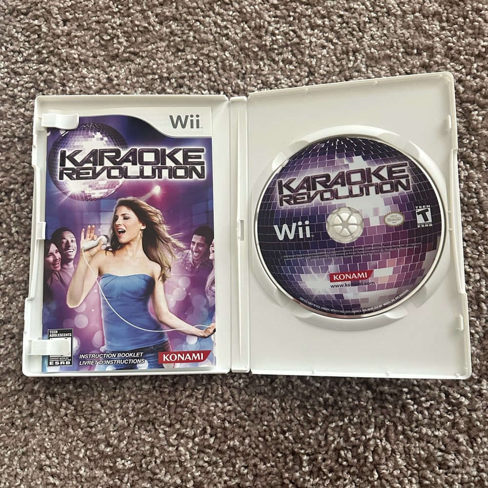 Karaoke Revolution Wii Game
